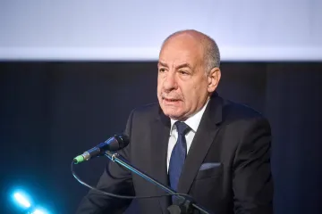 Президент Венгрии написал о российской атаке на Мукачево, а потом стер упоминание о РФ