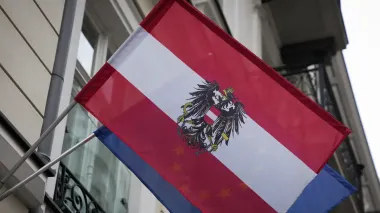 У Відні готові прийняти мирні переговори та готові домовитись з МКС, щоб уникнути арешту Путіна