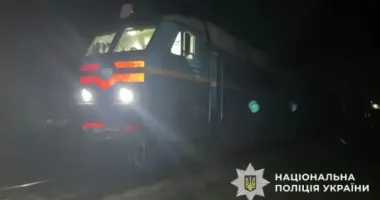 На Київщині потяг збив чоловіка