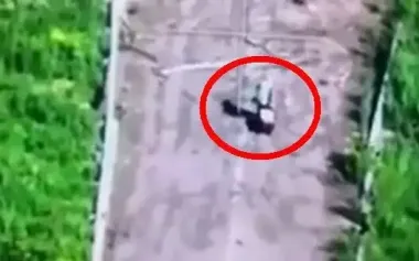 Occupiers deliberately killed elderly woman walking down road with granny cart in direction of Kotliarivka in Kharkiv region. VIDEO