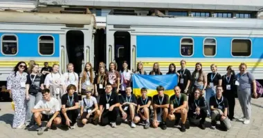На відпочинок до Великої Британії вирушили 24 дитини з Харківщини