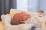 На Сумщине родители уморили двухмесячного сына голодом: он похудел и умер