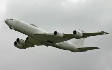 "Самолет судного дня" США заметили возле Гренландии: что известно о E-6B