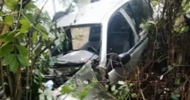На Волині 19-річний водій опинився в пастці після ДТП: подробиці аварії