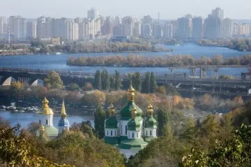 В Киеве 25 августа ограничат движение транспорта из-за визитов иностранных делегаций