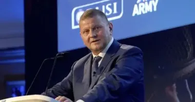 Іноземні ЗМІ про Залужного: він міг би стати жорстким лідером, який пообіцяв би українцям "кров, піт і сльози"