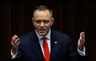 Президент Польши инициировал запрет "бандеровского символа"