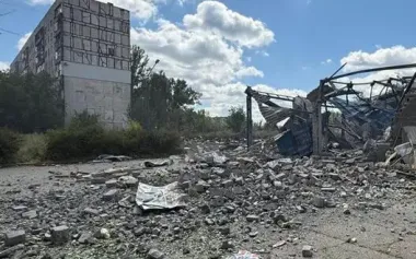 Occupiers dropped five FABs on Kostiantynivka: four people were injured and more than 20 houses were damaged. PHOTOS