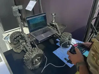 Управление дроном на расстоянии 2000 км: украинцы показали платформу Frontier System