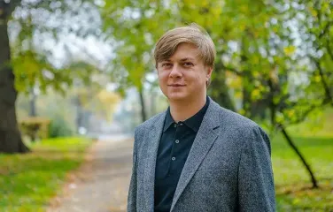 Выехал еще до войны: премьер Свириденко подтвердила, что ее брат Виталий живет за границей (видео)
