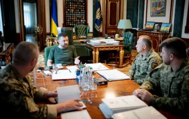 Зеленський провів нараду з військовими: яка ситуація у Сумській та Харківській областях