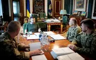 Зеленський обговорив з військовими резерви для ЗСУ
