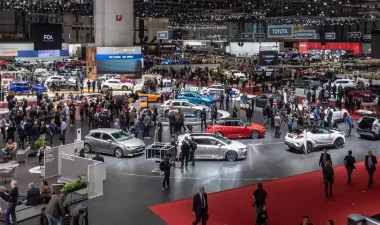 6 лучших энергоэффективных SUV-авто 2025 года, которые не ударят по кошельку (фото)