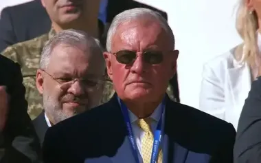 Kellogg was accompanied by extra security during his visit to Kyiv due to "crowds of admirers," - NYP