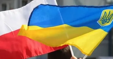 В Польше готовят новый проект закона о помощи украинцам