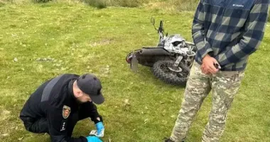 На Рівненщині чоловік за $6500 інструктував "клієнтів" призовного віку для перетину кордону
