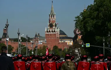 Иностранный бизнес финансирует миллион российских солдат через налоги, - Newsweek