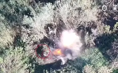 "Madyar’s Birds" destroys occupiers position with strike drone - Russian soldiers blown to pieces. VIDEO