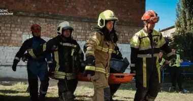 В Киеве из-под завалов достали еще одно тело: количество погибших выросло до 15