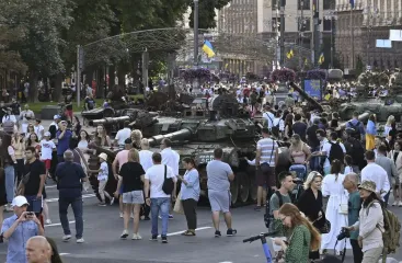Это обязательно: массовые мероприятия в Украине теперь нужно согласовывать с военными, — СМИ