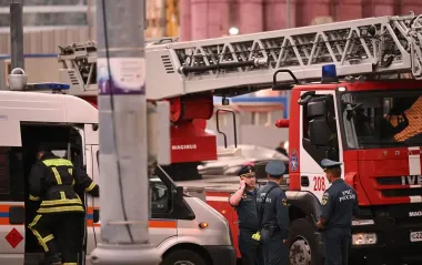 Невідомі дрони атакували Орел: жителі повідомляють про численні вибухи та роботу ППО