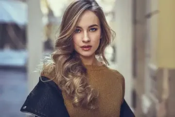 Головні тренди осені 2025: які три відтінки волосся будуть на піку шаленої популярності
