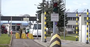 Польша депортировала 15 украинцев за правонарушение: детали