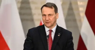 Глава МИД Польши назвал Парубия одним из лучших сынов Украины