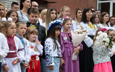 Які квіти не можна дарувати вчителям на 1 вересня та чому