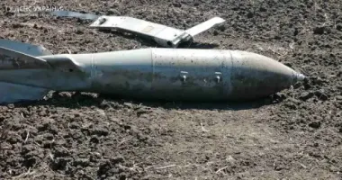 Росіяни вдарили КАБами по селу на Запоріжжі: загинуло подружжя