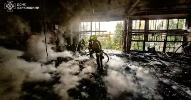 У Харкові сталася масштабна пожежа на підприємстві