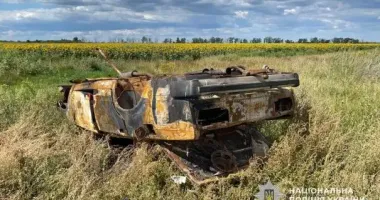 На Дніпропетровщині чоловік убив знайомого - скинув тіло у криницю, а авто спалив