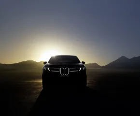 Запас хода — 800 км: конкурента Tesla Model Y от BMW рассекретили до премьеры (фото)