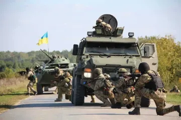 Украина не верит гарантиям безопасности Запада: Киев полагается на сильную армию и ракеты, – NYT