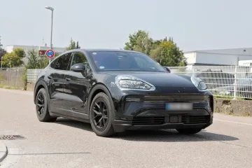Большие перемены: новый Porsche Cayenne 2026 заметили на дорогах за год до премьеры (фото)