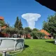 Хмара у вигляді ядерного гриба над Дніпром — як пояснюють явище (фото)