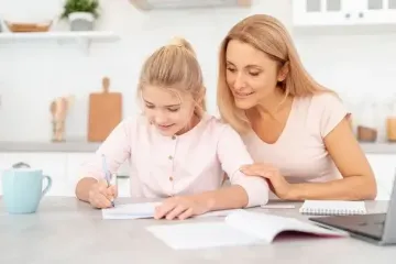 Як мотивувати дитину навчатися без криків, сварок і покарань: 10 корисних порад для батьків