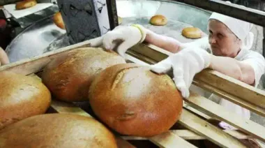 Ціни на хліб знову ростуть: на скільки збільшилась вартість та де купити найдешевше