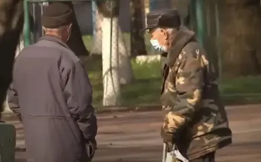 Страхование, билеты и медицинское обследование: какие льготы могут получить украинские пенсионеры в Британии