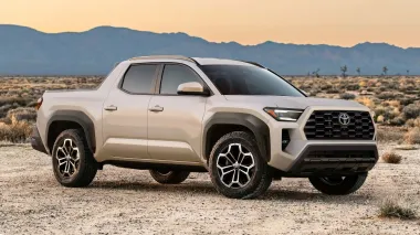 Toyota готовит недорогой пикап на базе RAV4 — первые подробности и изображения