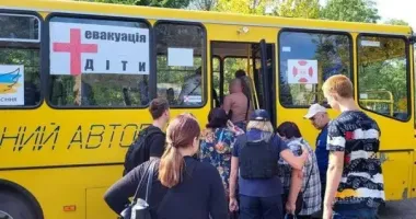 В Донецкой области в зоне боевых действий остаются 17 тысяч гражданских