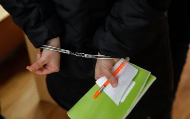 Сів на довічне: в Україні засудили військового, який вбив двох жінок та наряд поліції