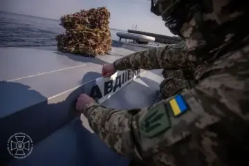 Поражение украинского корабля морским дроном: что готовят в ответ в ГУР
