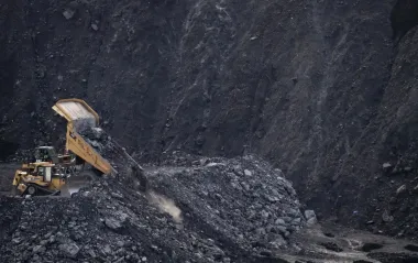 В уряді назвали фактори, які стримують інвестиції в надра