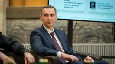 Медучреждения в прифронтовых общинах получат дополнительные выплаты – Ляшко