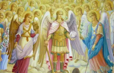 Що не можна брати до рук 6 вересня і навіщо купувати найбільшу свічку сьогодні: прикмети та заборони на архангела Михайла