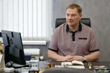 Авто за сотни тысяч и $53 000 для дочери: как живёт чиновник КМДА Руслан Кандибор во время войны
