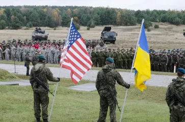 Правительство США не дает поддержки: в Украине погибли более 90 американских добровольцев, — NYT