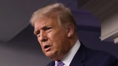"Я недоволен": Трамп отреагировал на атаки РФ и анонсировал приезд лидеров ЕС в США для урегулирования войны