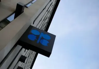 Страны ОПЕК+ договорились увеличить добычу нефти